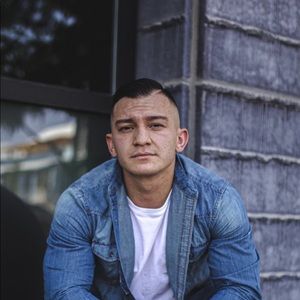 Meet your Posher, Alejandro